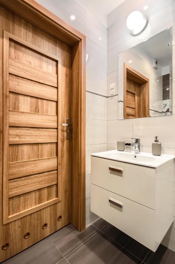 Апартаменты Kropla Rosy 2 Вроцлав Экстерьер фото